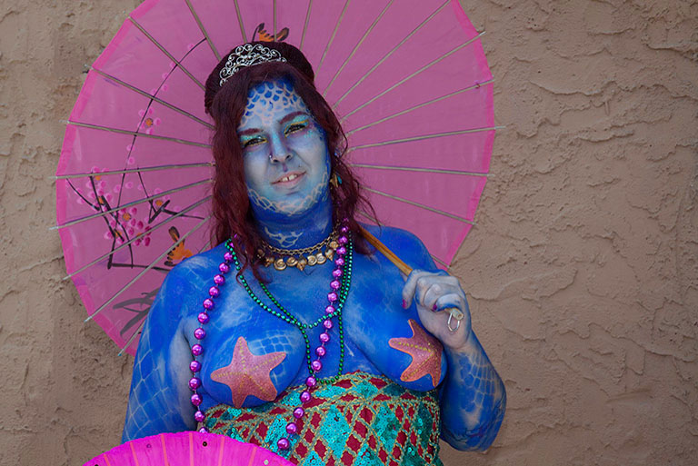 Lady in pink and blue